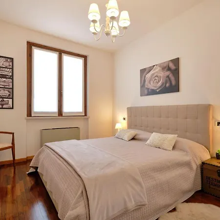 Apartmentsgarda - Gardalux * Garda (Verona)