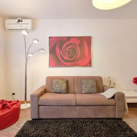 Apartmentsgarda - Gardalux Apartamento