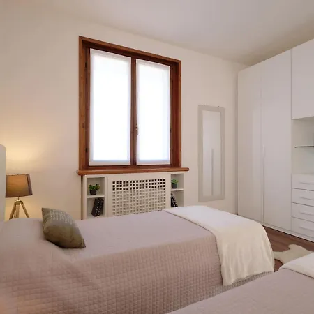 Apartmentsgarda - Gardalux * Garda (Verona)