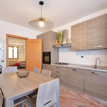Apartmentsgarda - Gardalux Appartement *