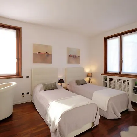Apartmentsgarda - Gardalux * Garda (Verona)