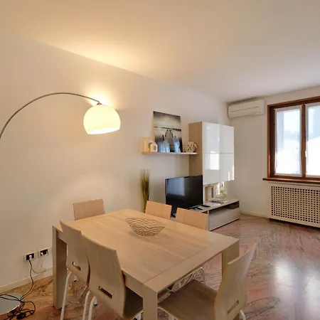 Apartmentsgarda - Gardalux * Garda (Verona)