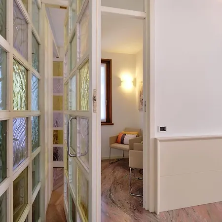 Apartmentsgarda - Gardalux *