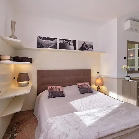 Apartmentsgarda - Gardalux Apartment