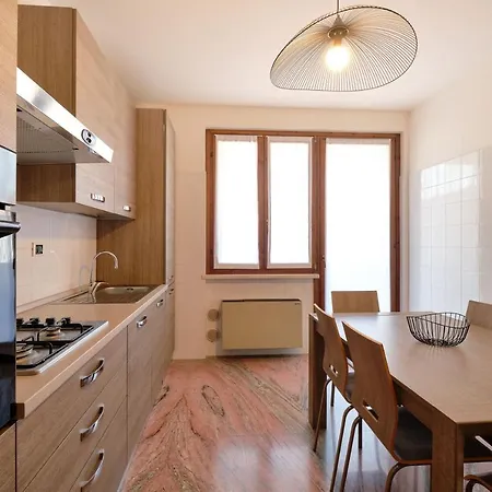 Apartmentsgarda - Gardalux Garda (Verona)