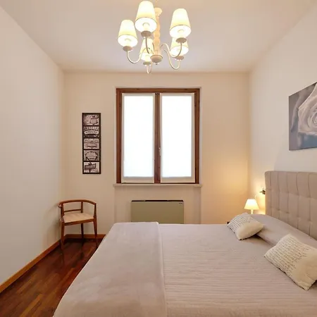 Apartmentsgarda - Gardalux Garda (Verona)