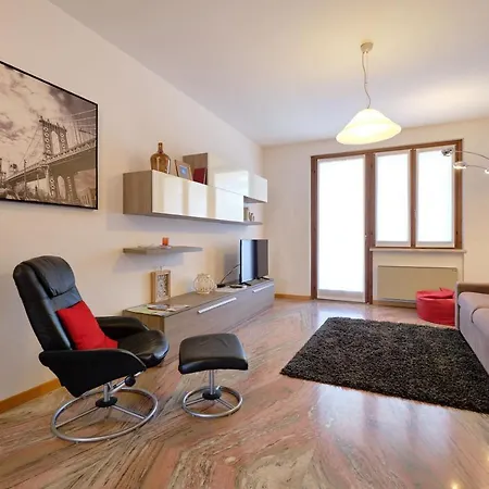Apartmentsgarda - Gardalux Garda (Verona)