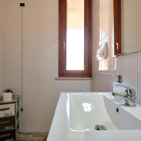 Apartmentsgarda - Gardalux Apartment *