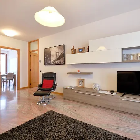 Apartmentsgarda - Gardalux Garda (Verona)